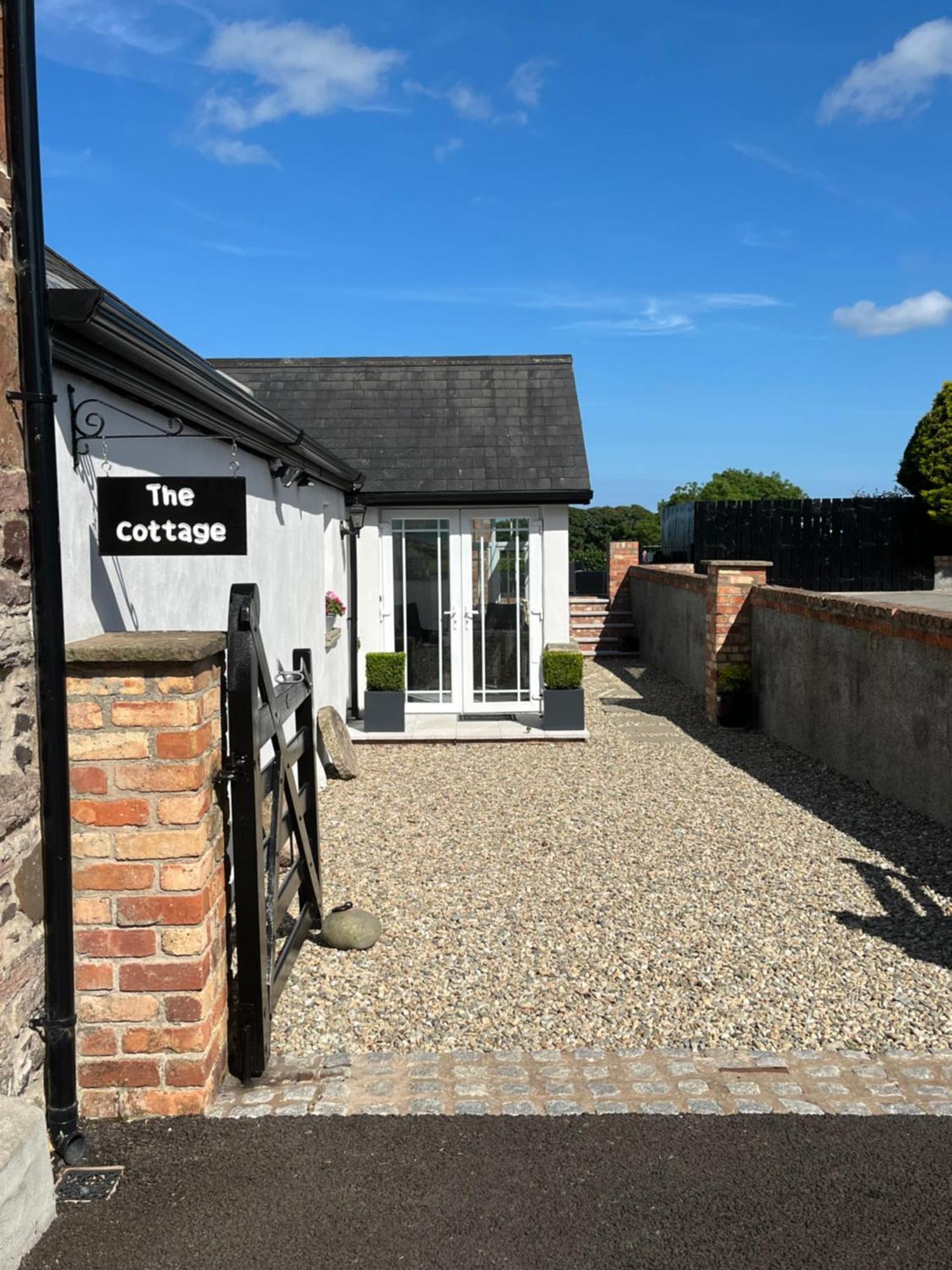 The Cottage At Ashbrook - Charming Country Cottage Near Belfast Extérieur photo
